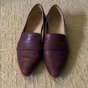 Dr Scholl’s burgundy loafers size 8